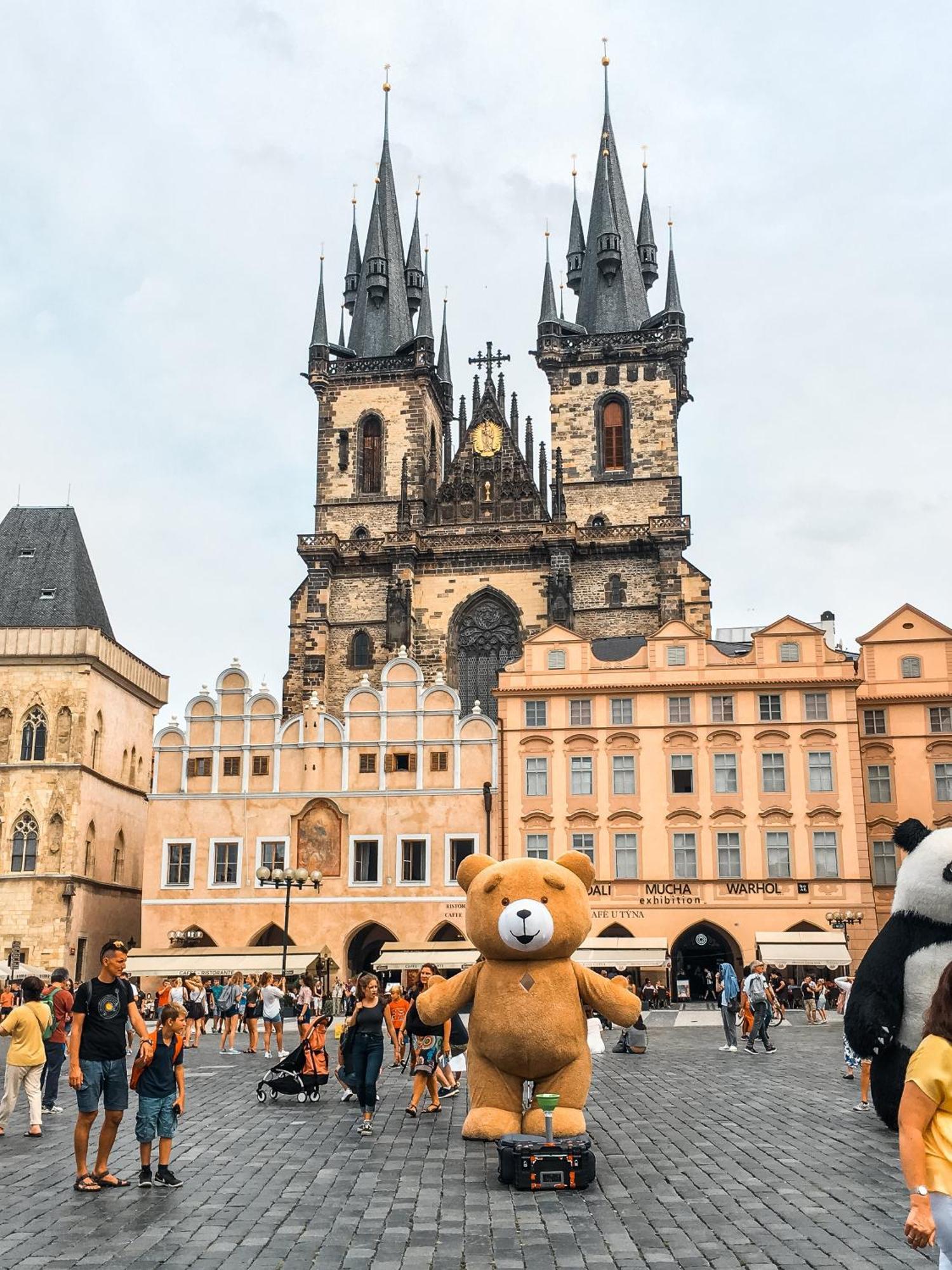 Helen Homestay Vysehrad ปราก ภายนอก รูปภาพ