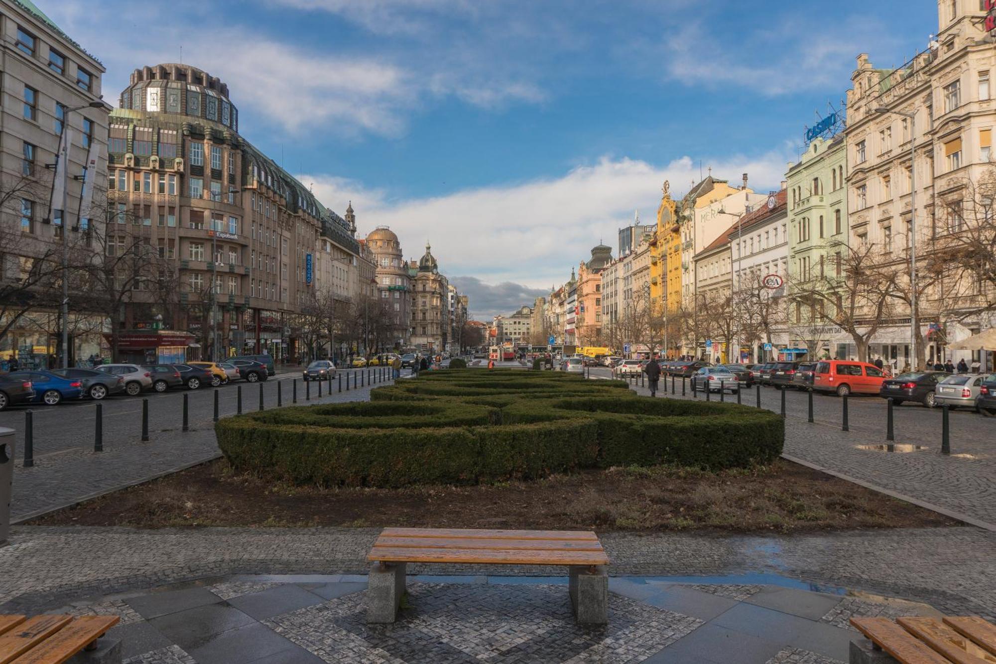 Helen Homestay Vysehrad ปราก ภายนอก รูปภาพ